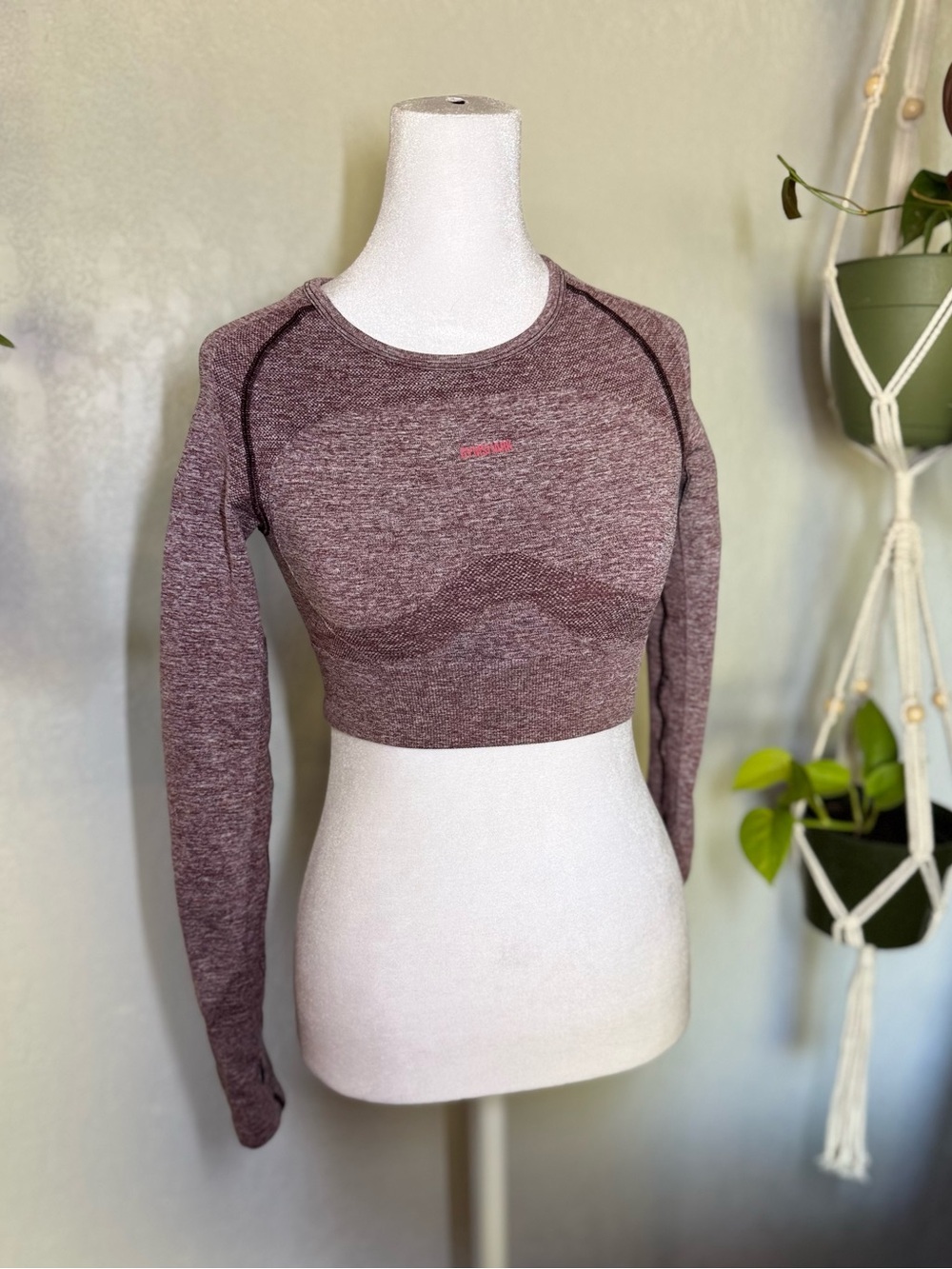 Gymshark Seamless Long-Sleeve Crop Top in Plum Heather